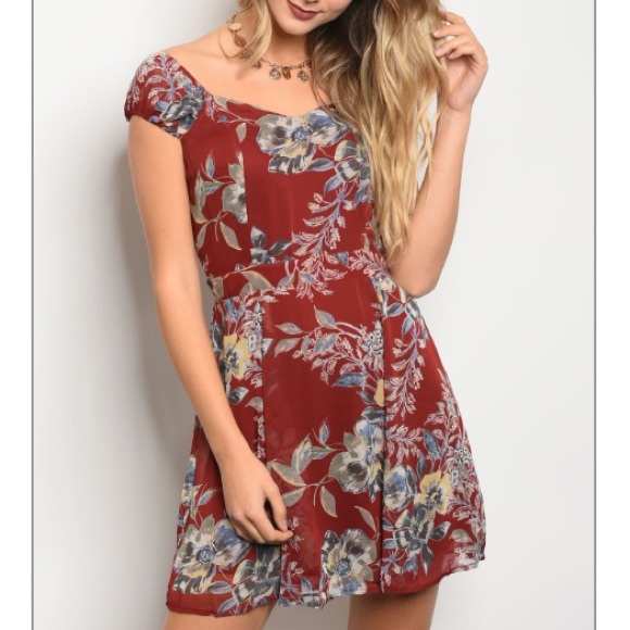 Wine floral print dress w/a sweetheart neck, New! - Picture 2 of 8